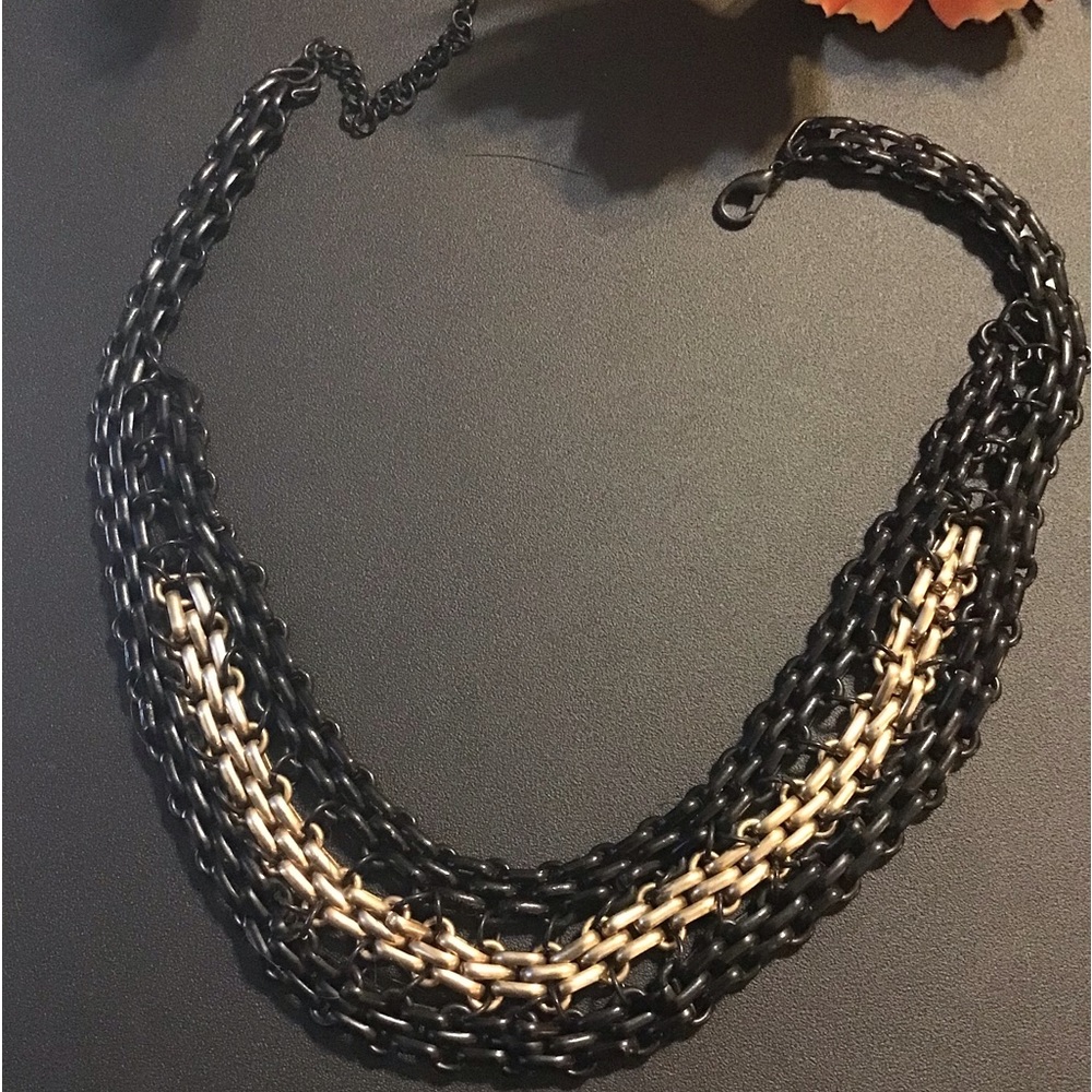 SOLD SOLD SOLD ⭐️🖤Thick & Heavy black& Gold Necklace⭐️🖤
